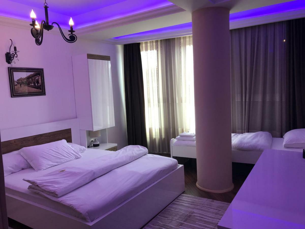 Apollonia Ξενοδοχείο Gjakova Εξωτερικό φωτογραφία